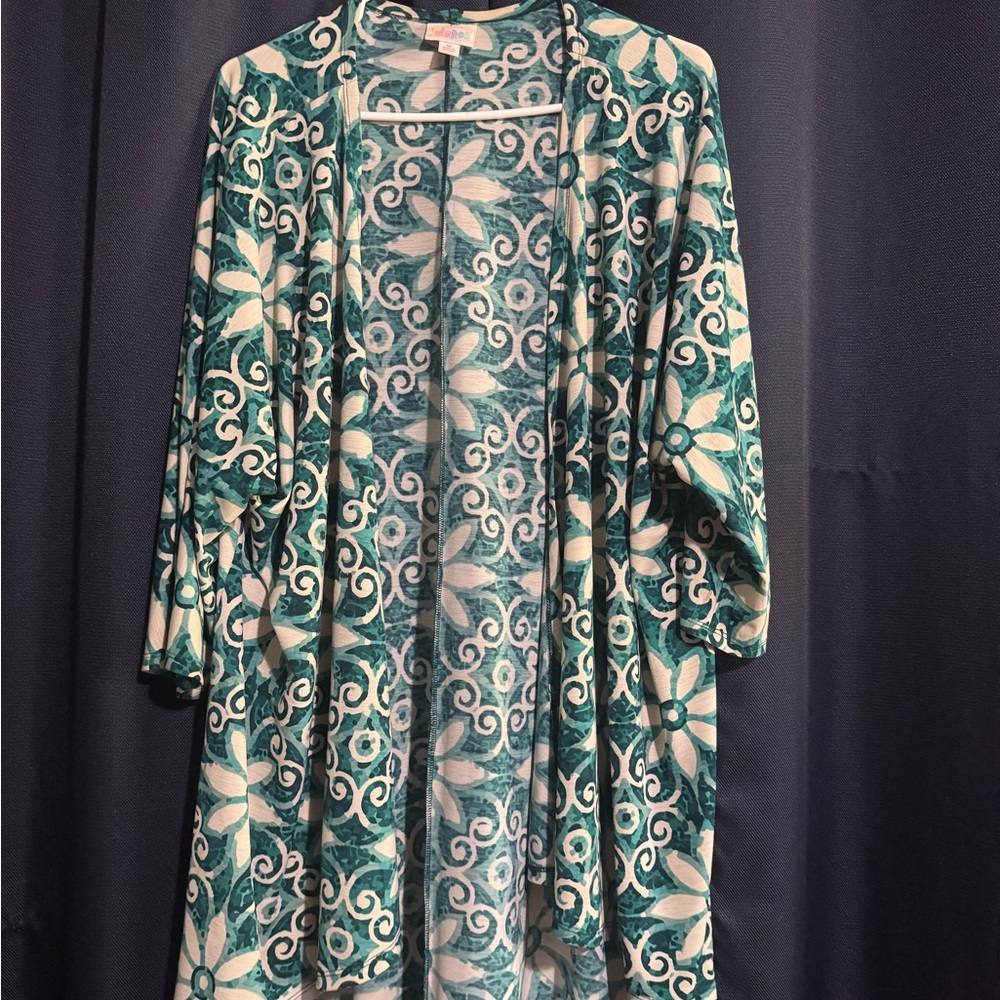 LuLaRoe Teal and Cream Patterned Top